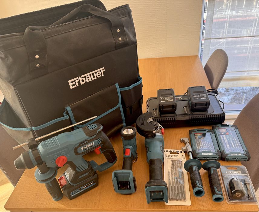 Rezerw:Erbauer SDS18V EX- młotowiertarka z udarem, szlifierka, latarka