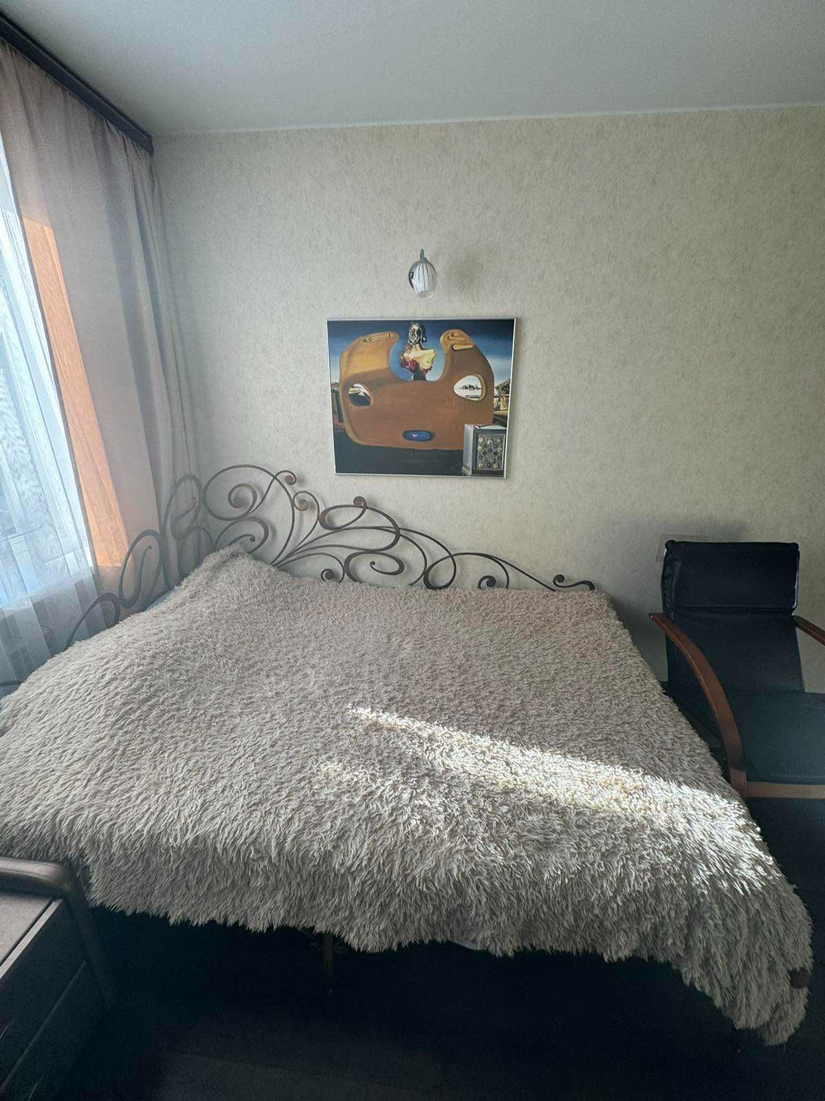 2к, Центр, біля міської лікарні ,гарний стан ВИГІДНА ЦІНА