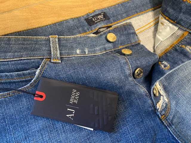 ARMANI JEANS damskie spodenki jeansowe szorty Nowe okazja