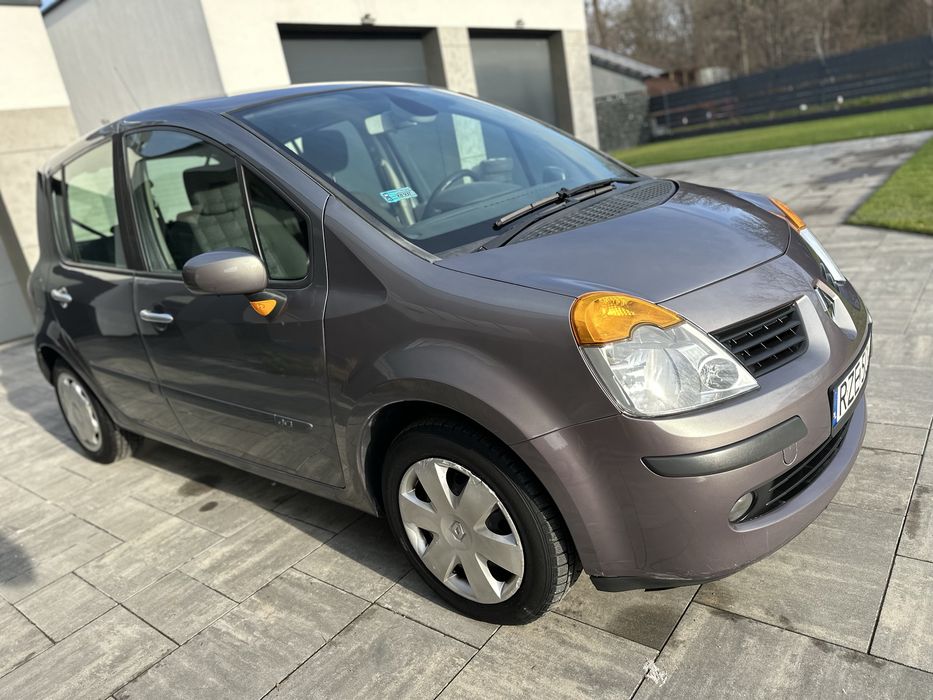 Renault Modus 1.5dci/4l/100km/bez rdzy/zimowki/ladny/tempomat