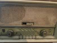 Radio antigo Philips b3x64A/72