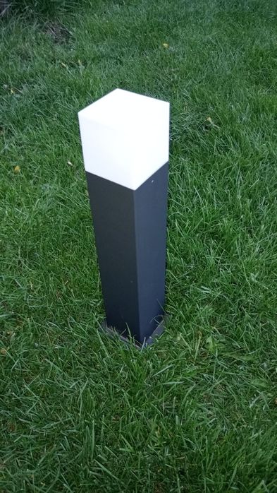 Zestaw lamp ogrodowych