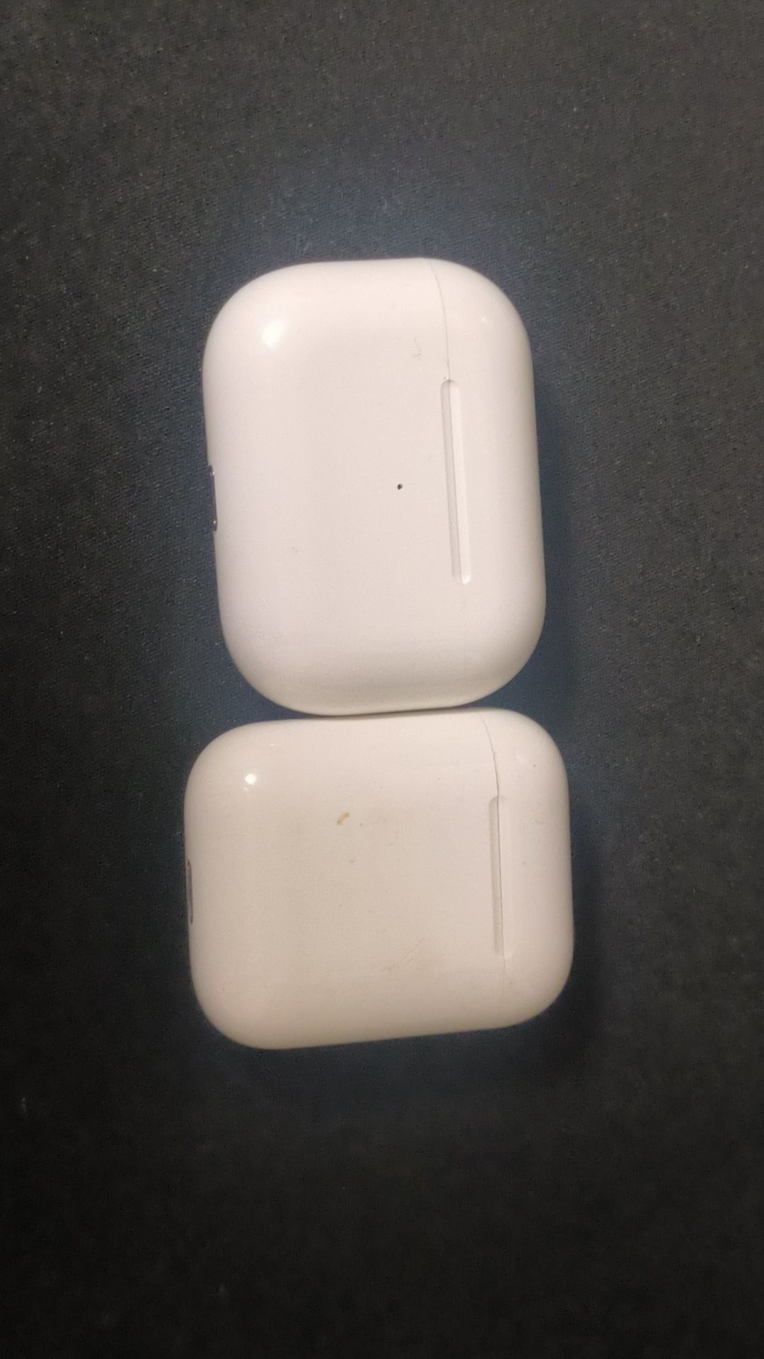 не рабочі air pods на запчастини