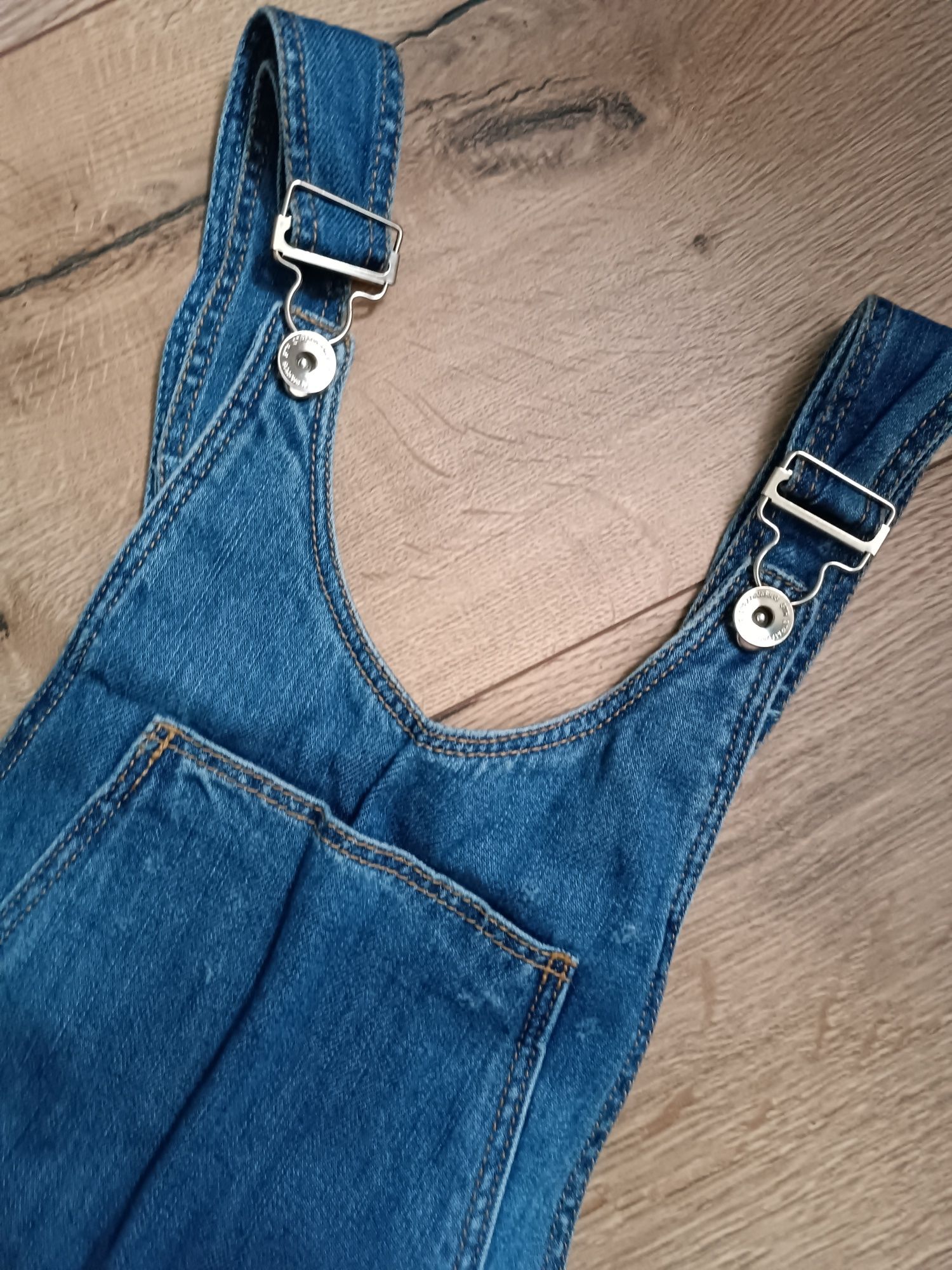 Nowe spodenki jeansowe rozmiar XXS
