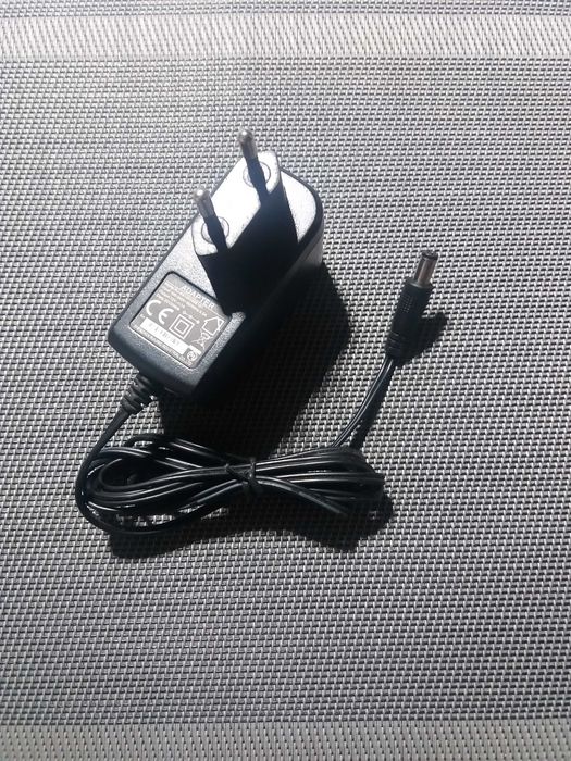 Блок питания 12V 1A со штекером 5.5*2.1 мм