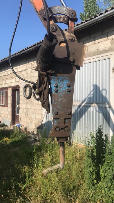 Гідро молот 100 кг 900