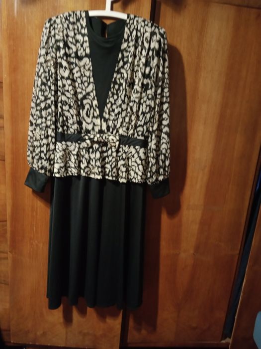 Suknia wizytowa rozmiar