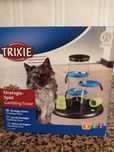 Jogos para cães e gatos em caixa como novos