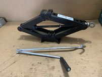 Донкрат домкрат citroen c1 c3 c4 c5 Berlingo Partner 207 307 306 3008