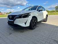 Nissan Qashqai Delikatnie uszkodzony, Auto zadbane, niski przebieg, Biała perła