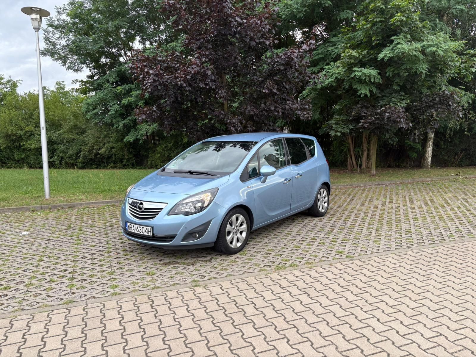 Opel Meriva B 1.4 Turbo Automat LPG .Rok produkcji 2013.