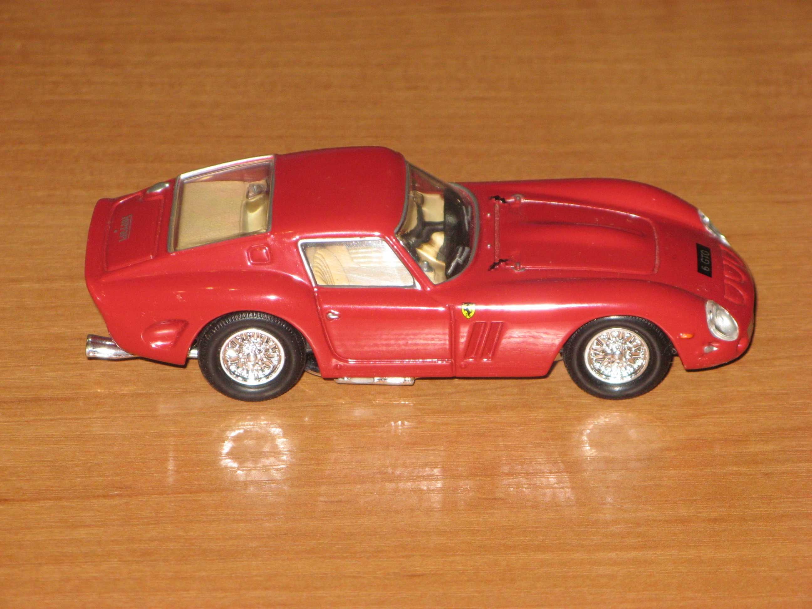 Модель Ferrari 250 GTO, Corgi, 1/43