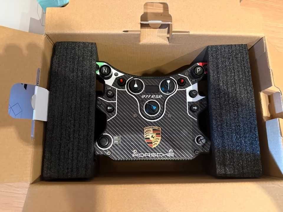 Zestaw do wyścigów symulowanych Fanatec pod McLaren CSL DD (8nm)