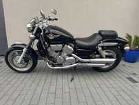 Gonda VF750 C Magna
