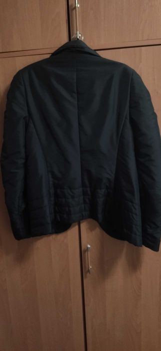 Куртка женская черная