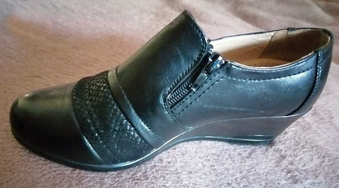 Buty damskie czarne nowe rozmiar 36
