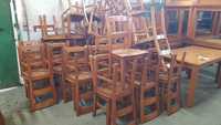 Cadeiras em madeira para restauração