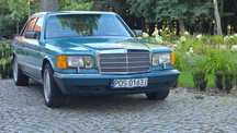 Wynajem auta na ślub – Mercedes-Benz 560SEL z kierowcą