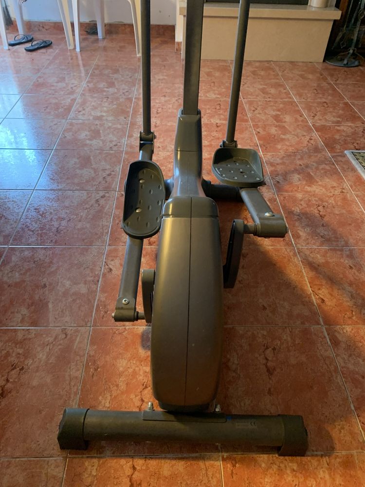Maquina elíptica Newfit