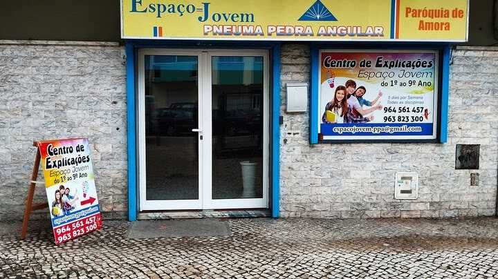 Centro de explicações / Centro de estudos - Amora