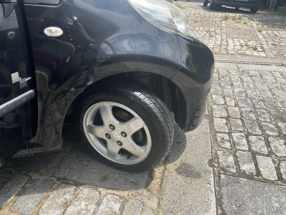 Peugeot 107 gasolina
