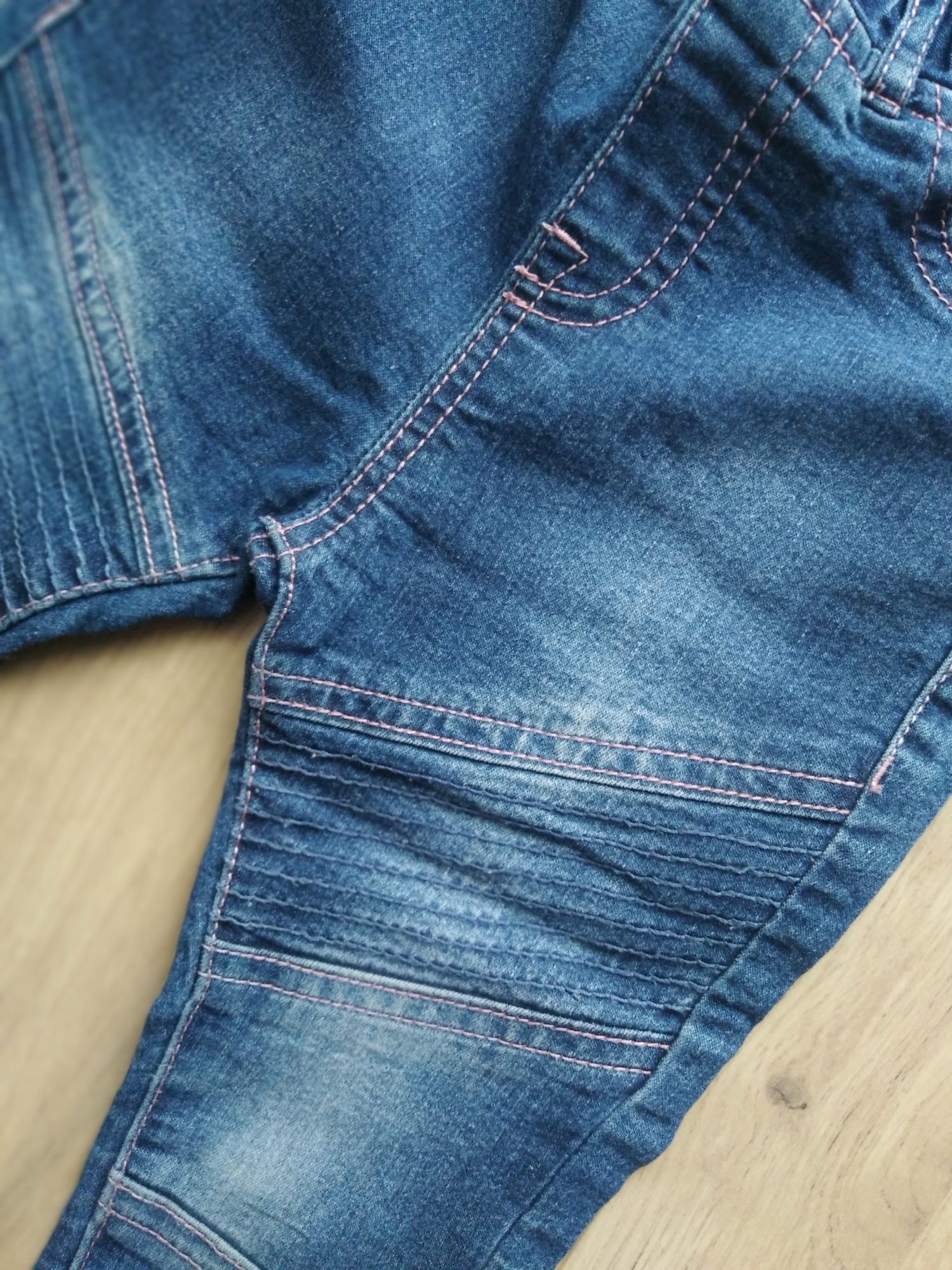 Spodnie jeans dla dziewczynki 92