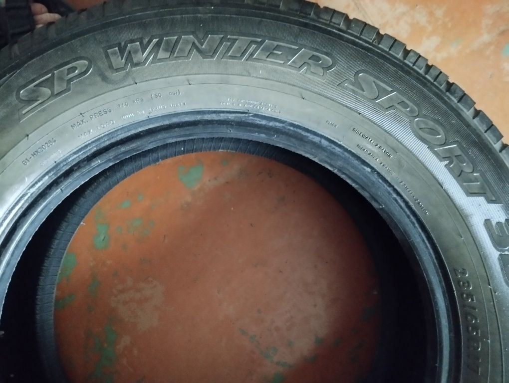 Продам Dunlop 235/65r17 б/у