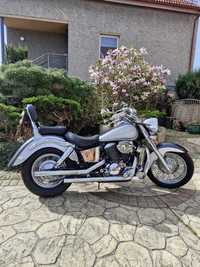 **Honda Shadow 750**