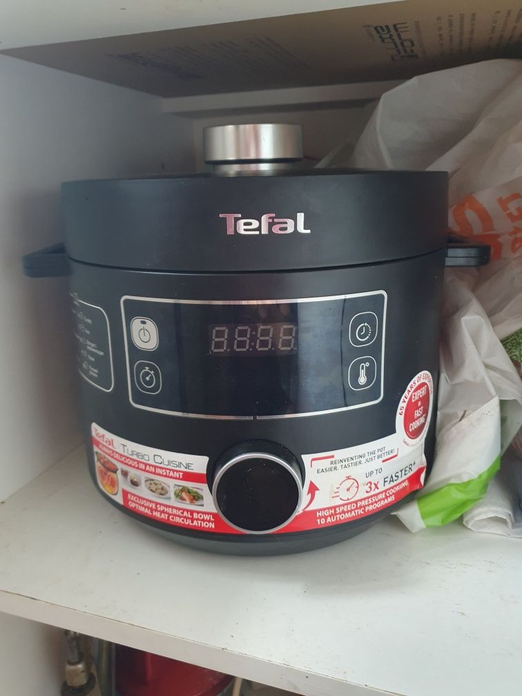 Мультиварка - скороварка Tefal TURBO CUISINE CY754830