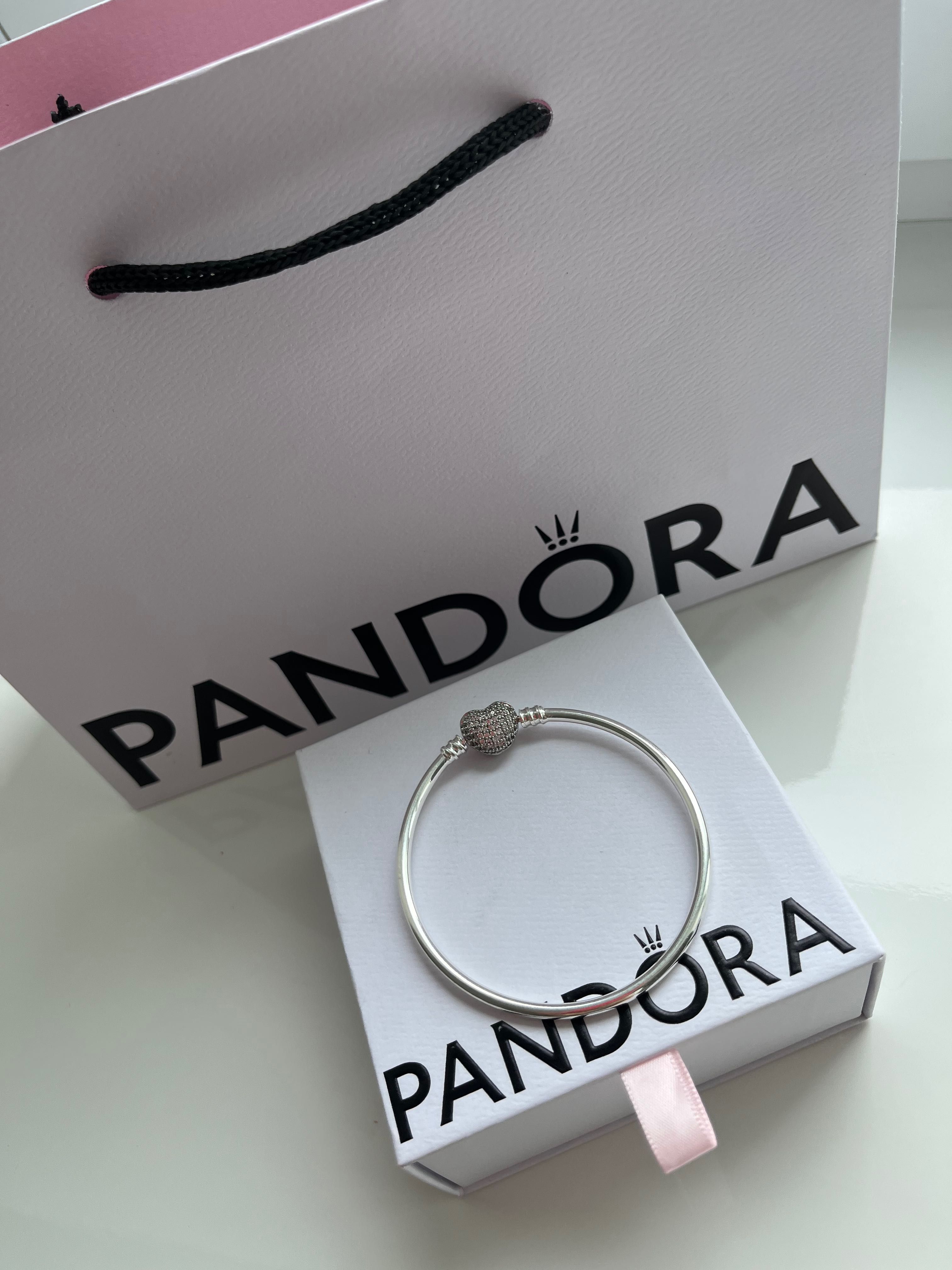 Pandora браслет  сердечком