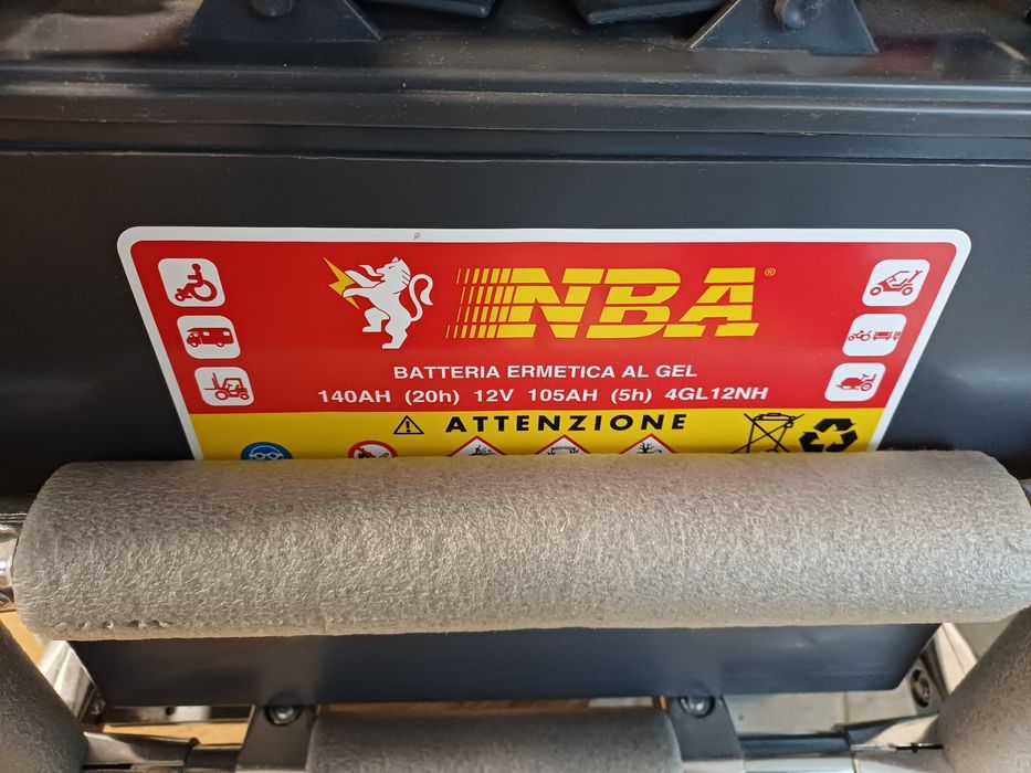 Гелева акумуляторна батарея NBA 4 GL 12 NH (12V-105AH)