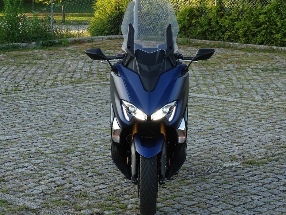 Yamaha T-Max 530 DX