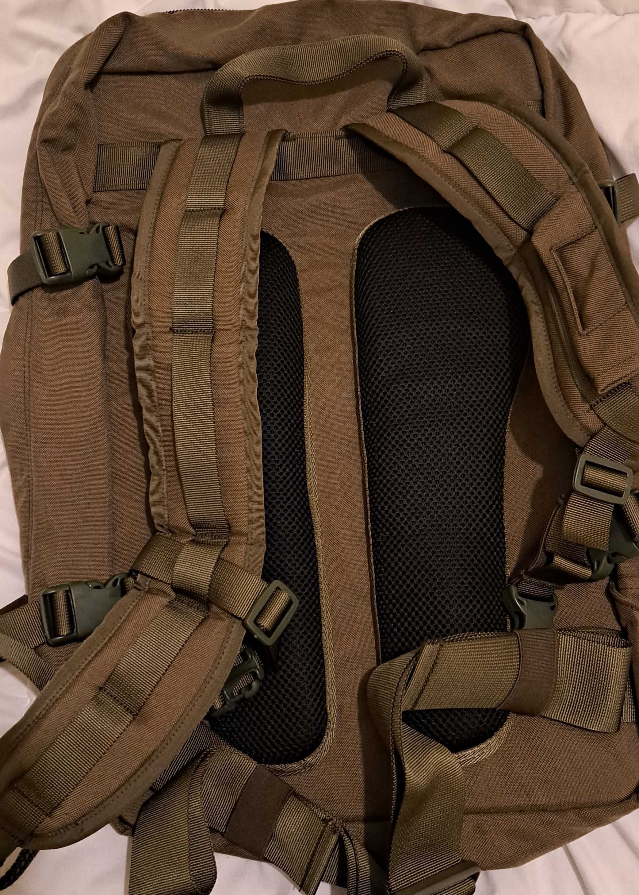 Nowy wojskowy plecak