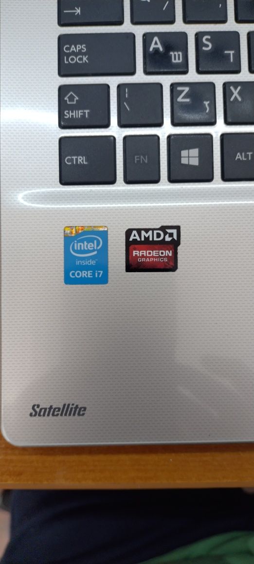 Notebook Toshiba Satellite l50-b-2c8
