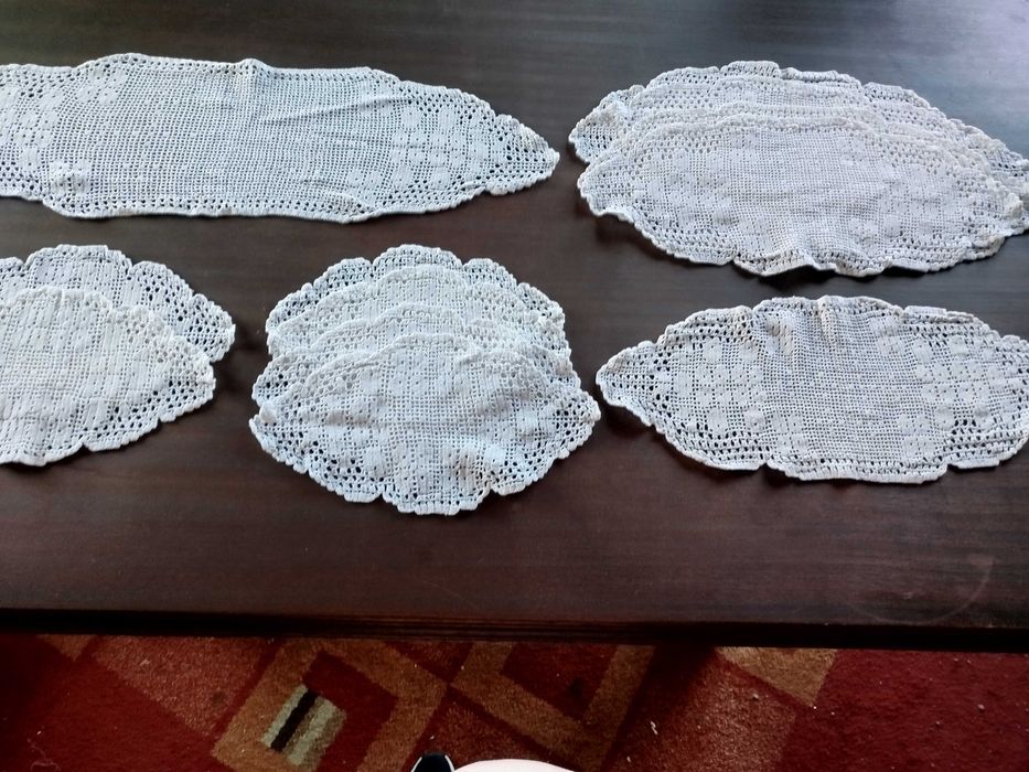 Conjunto de vários panos em crochê