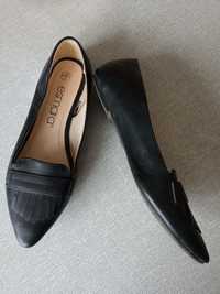 Женская черная обувь