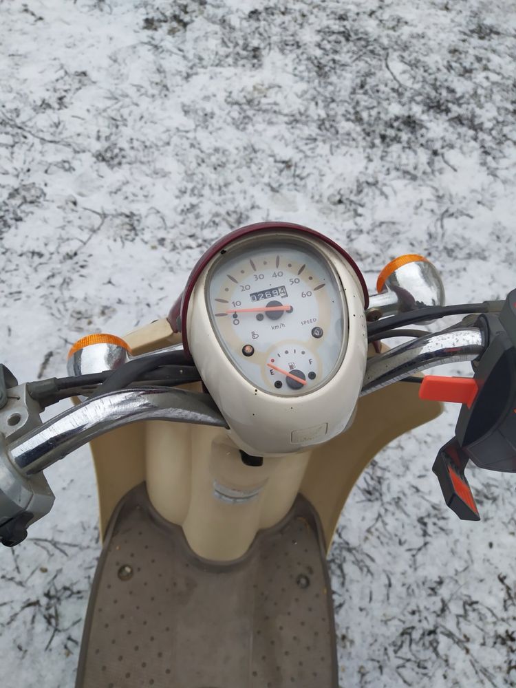 Продам скутера.Honda
