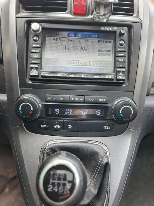 Honda CR-V 2.2 i-CTDi 4x4 z 2007, dach panorama, skóra,