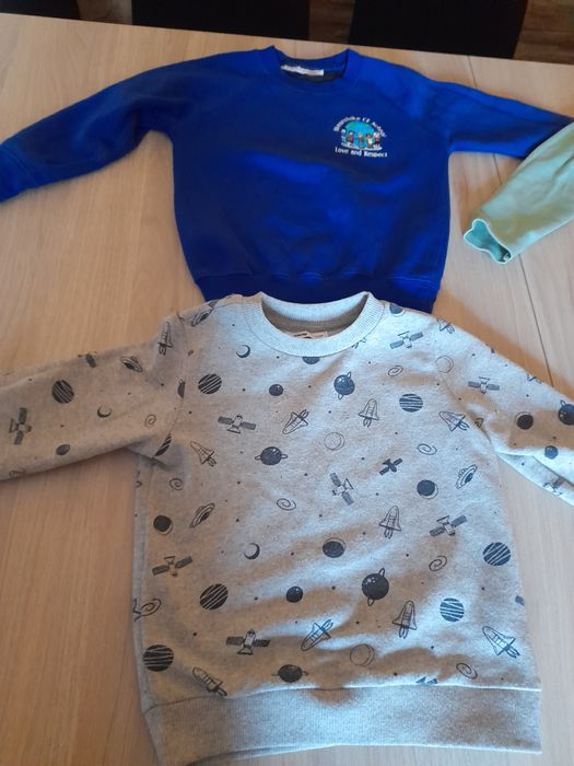 Bluzy dla chłopca rozm 110 na 4-5 lat