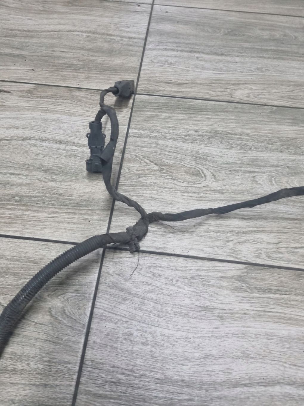 INSTALACJA WIĄZKA LAMPY PRAWA VOLVO FH FM 9 13 LIFT