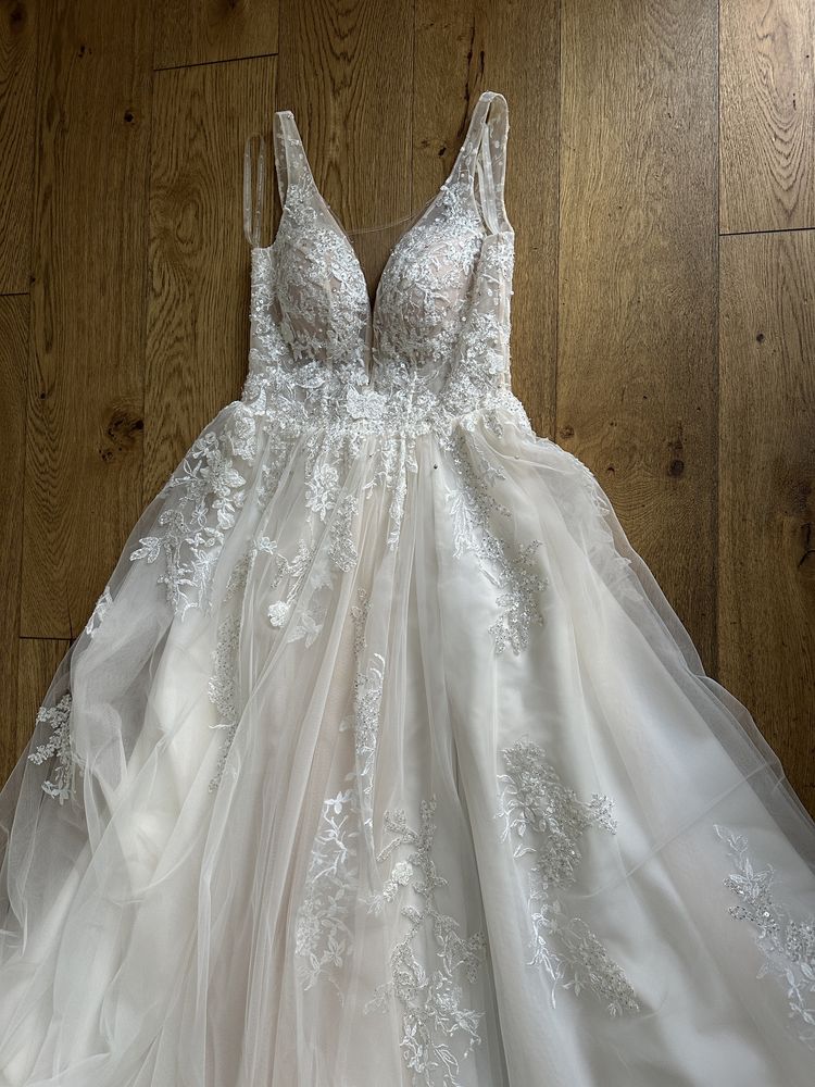 Весільна сукня Ria Tener
