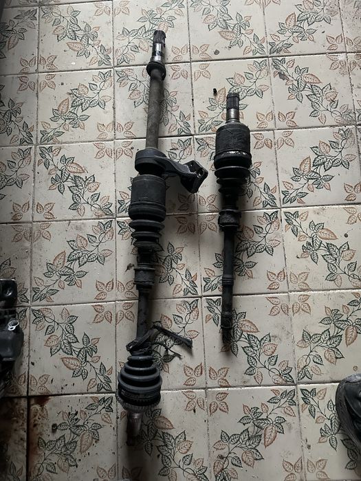 Полуось подвесной шрус граната мазда 6 3 gg