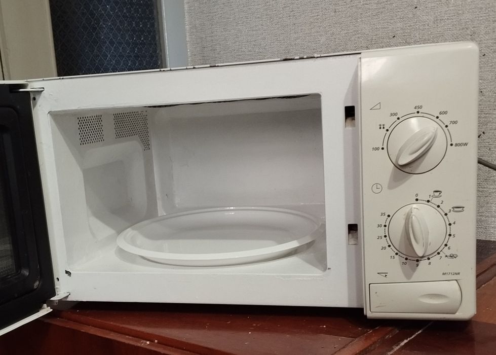 Микроволновки б.у. недорого,