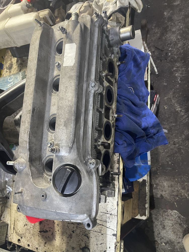 Головка блока 2.4 2AZ-FE