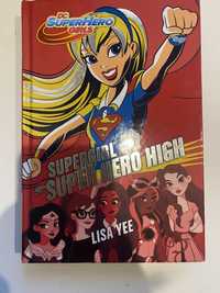 Supergirl w super hero high książka