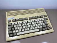 COMMODORE AMIGA A600 Komputer Retro