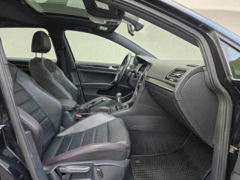 2015 Volkswagen Golf GTI Autobahn