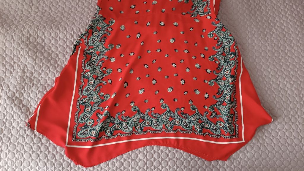 Sukienka Zara wzór palisey biust 49x2 M L red asymetryczna babydollydo