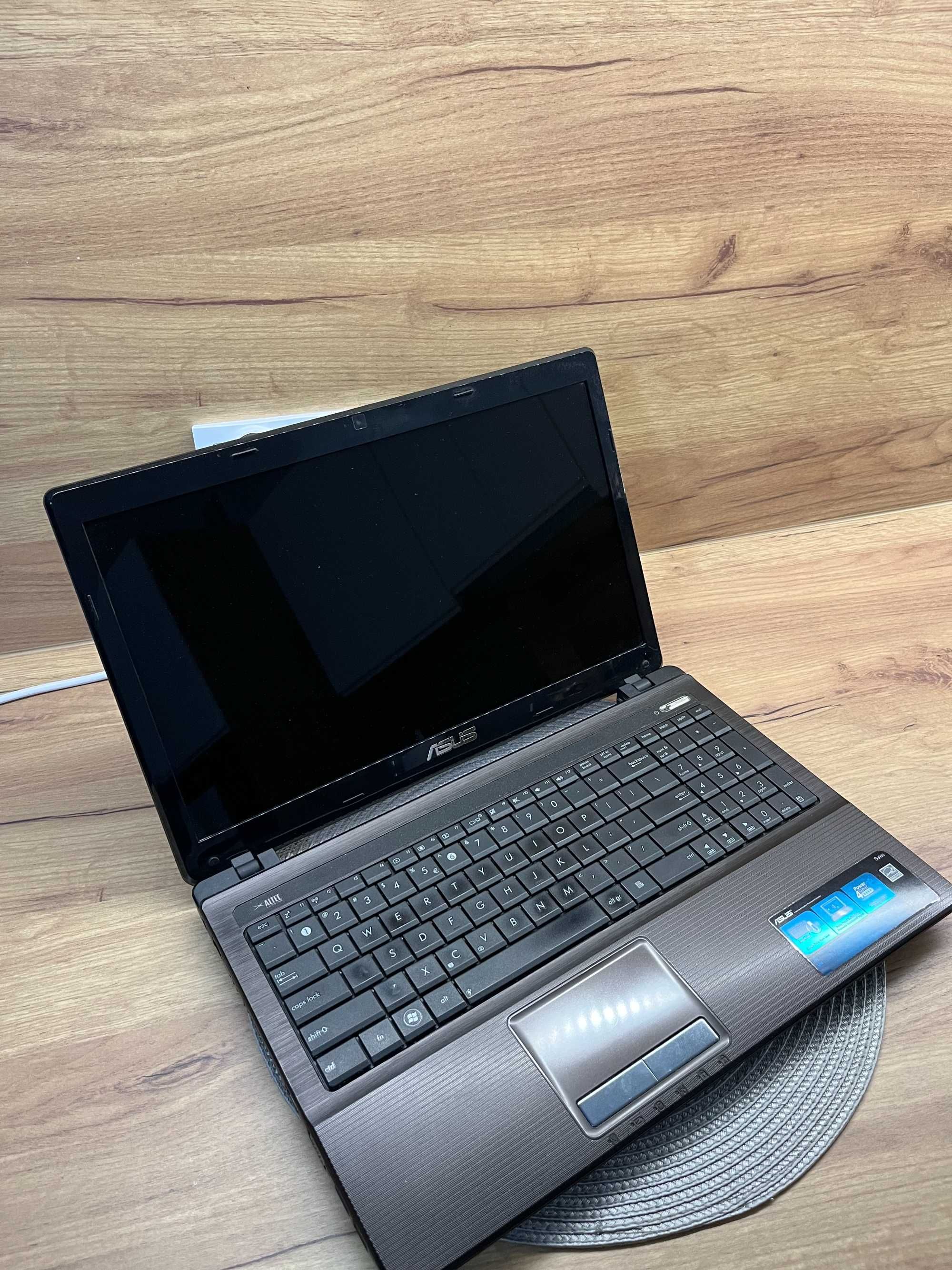 Laptop ASUS K53U