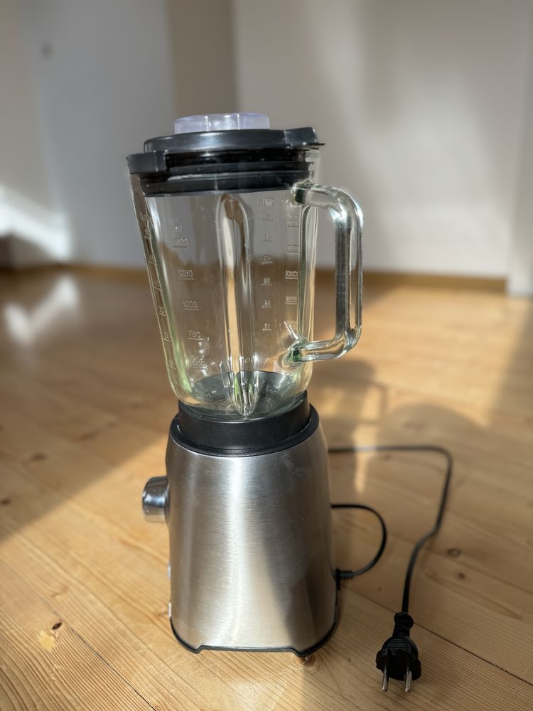 Blender kielichowy GÖTZE & JENSEN 1200W